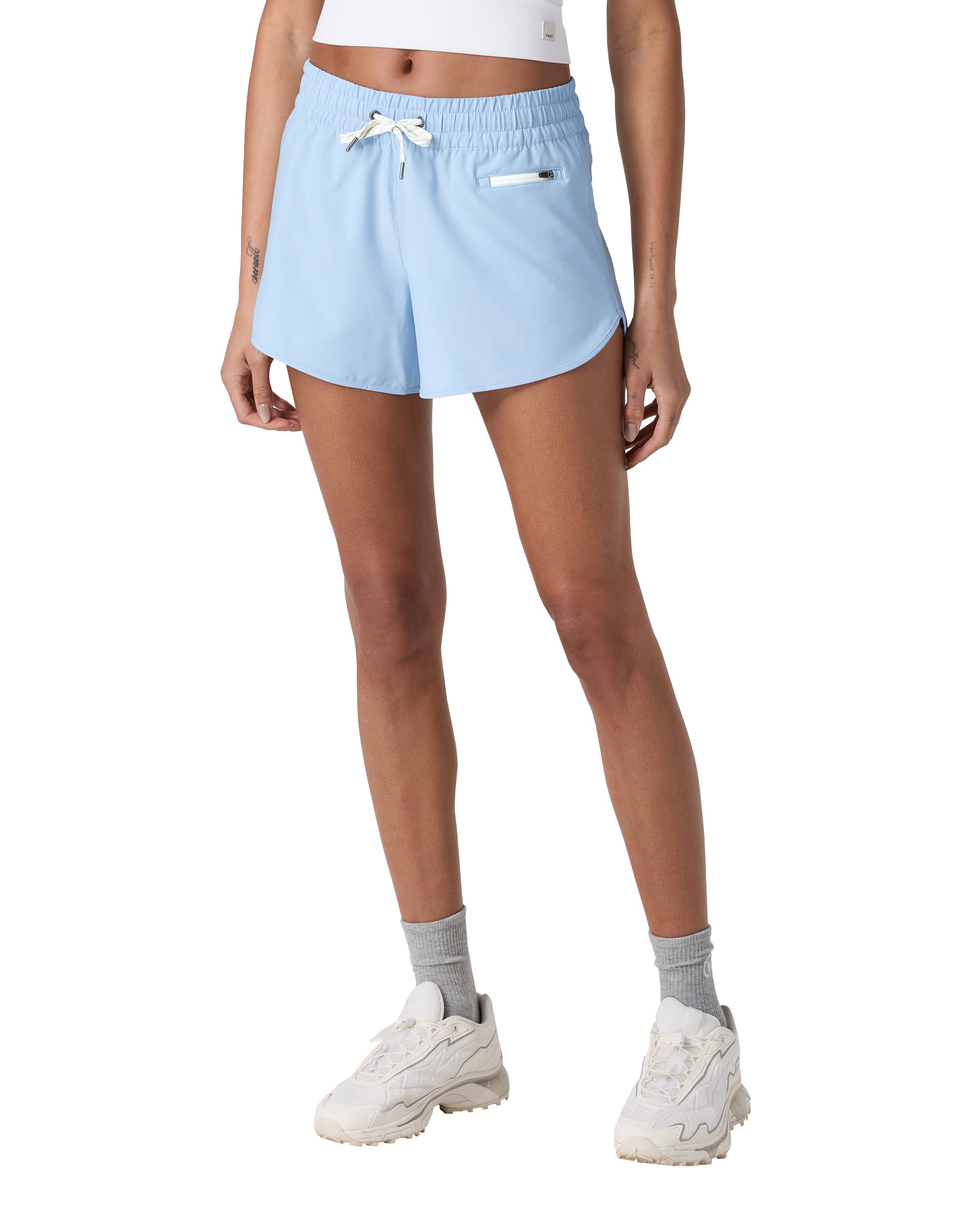 Vuori Clementine 4" Short 2.0 SUR L
