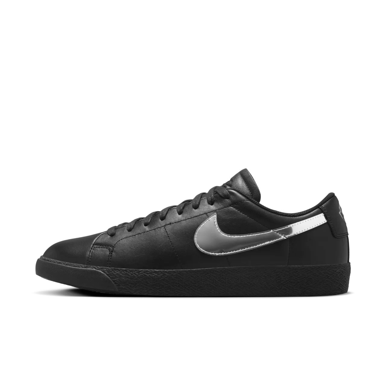 Nike SB Blazer Low QS 001-Black/MetallicSilver 8.5