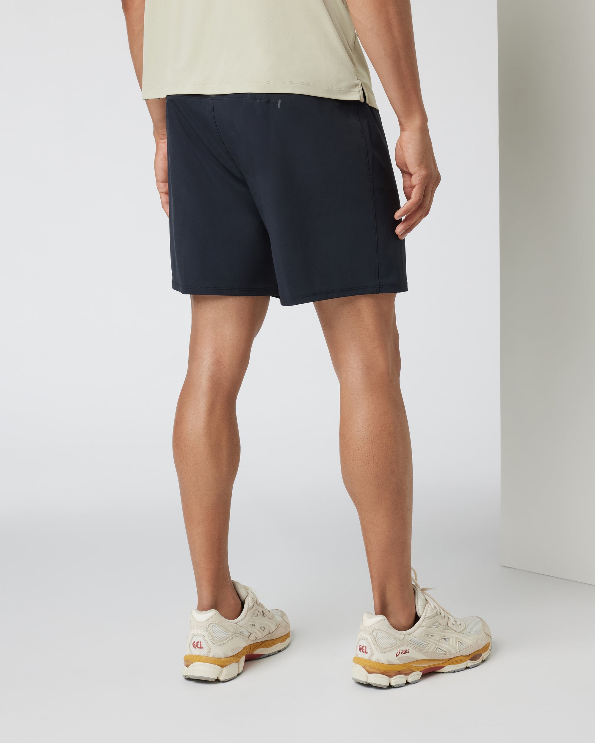 Vuori Qualify Run Short Lined 6" BLK-Black S