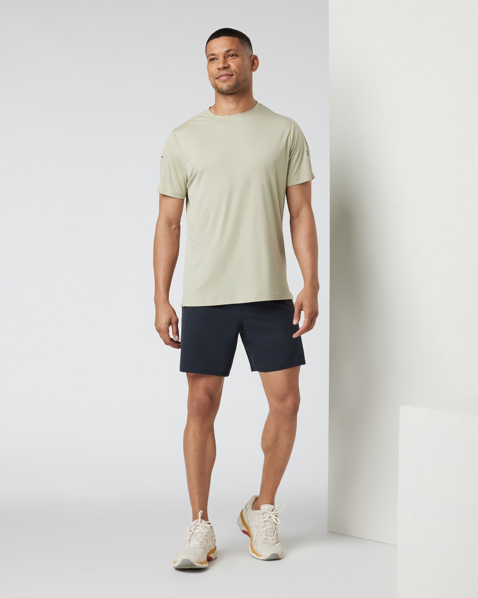 Vuori Qualify Run Short Lined 6" BLK-Black S
