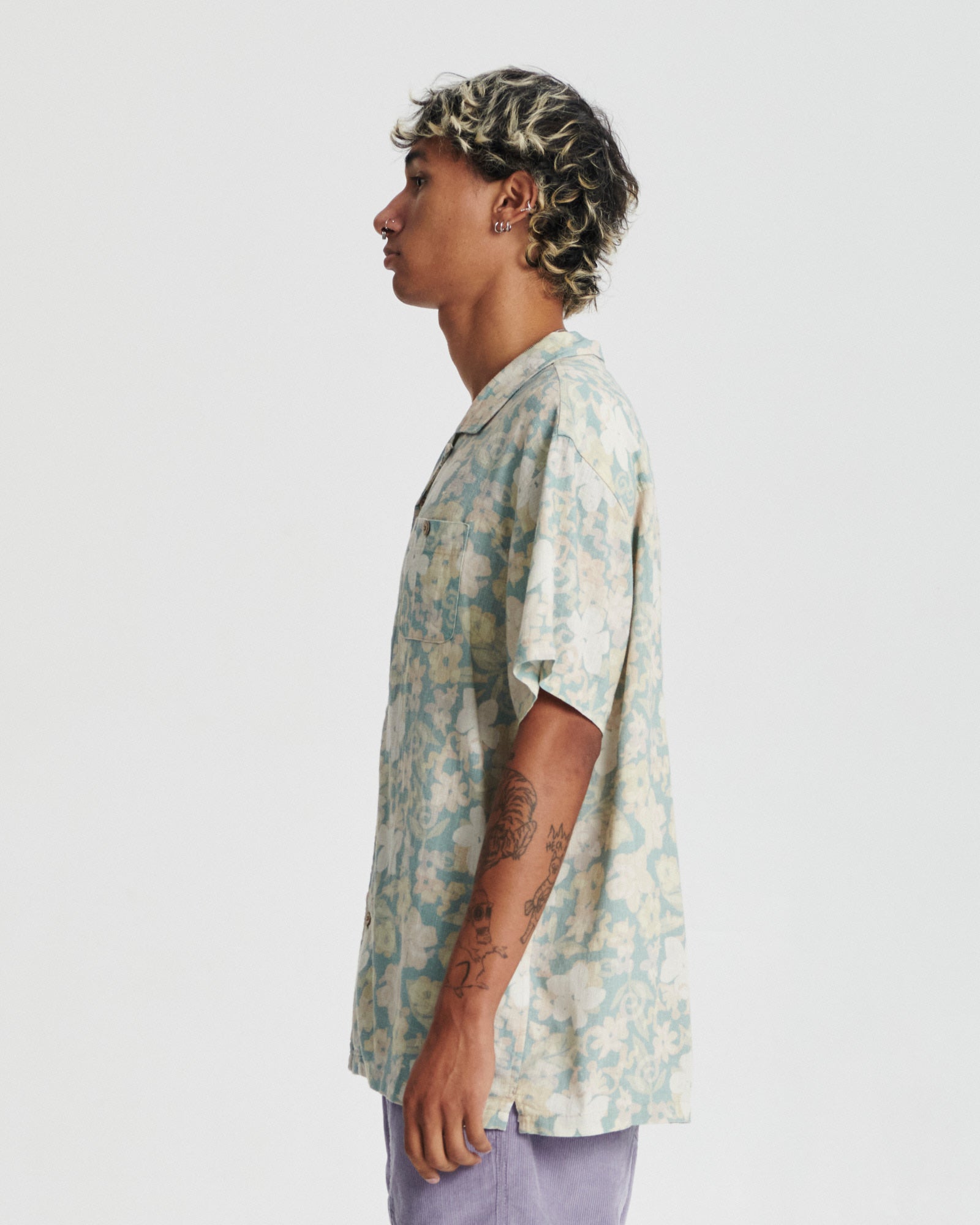 The Critical Slide Society Astro Resort Shirt ECRU S