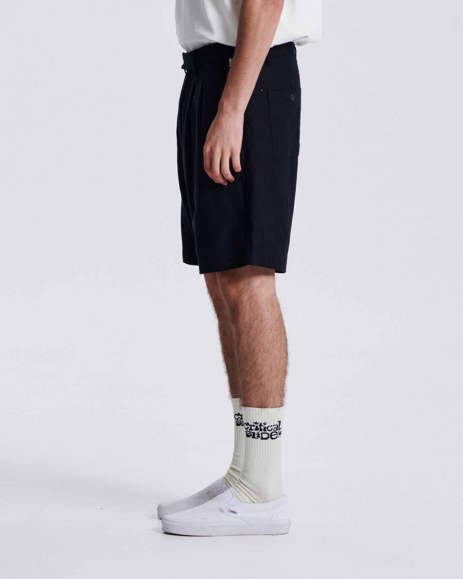 The Critical Slide Society Harro Linen Short BLACK 32