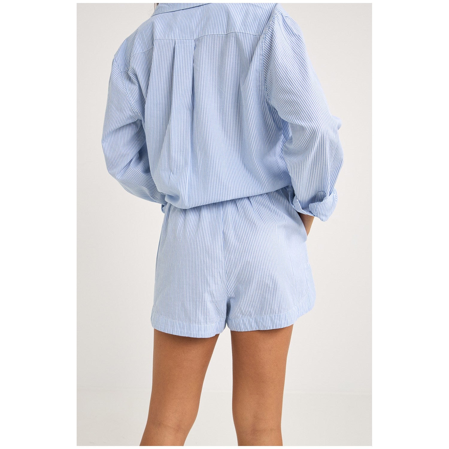 Rhythm Zephyr Stripe Short BLU S
