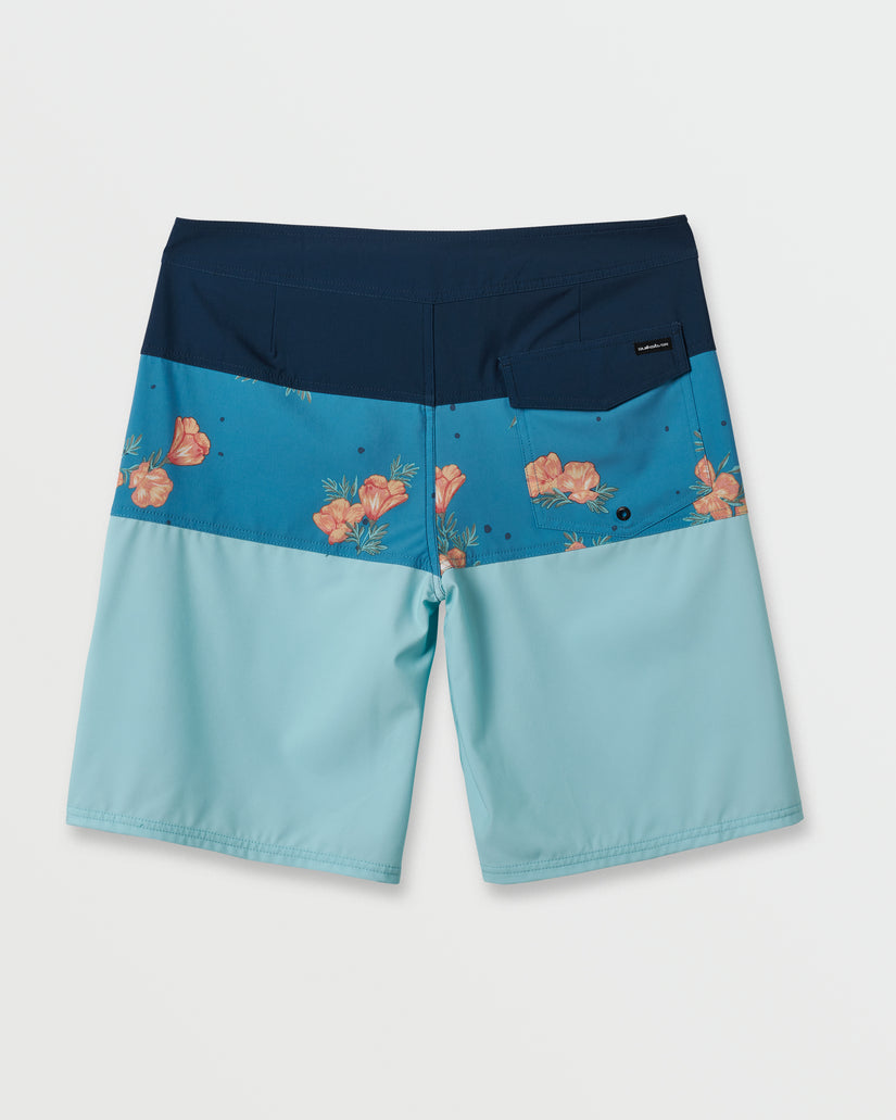 Quiksilver Surfsilk Panel 20in Boardshort IWT-IslandWaters 34