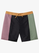 Quiksilver Made Better 18 in Boardshort 36 - PMR0