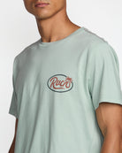 RVCA FROND SCRIPT SS BN4-BLUE HAZE L