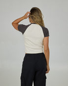 SALTY CREW TAILGATE RAGLAN BABY TEE Charcoal S