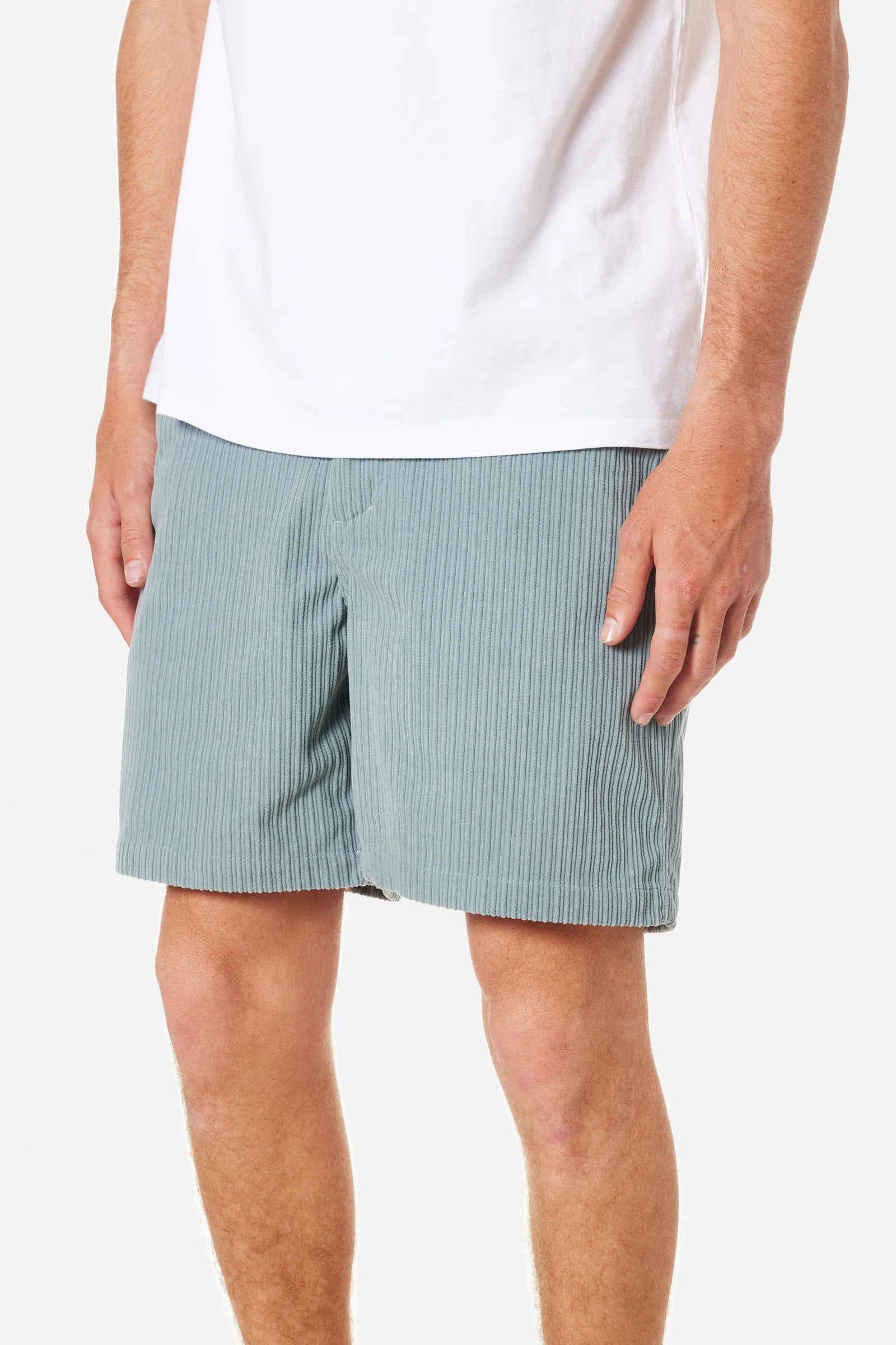KATIN KENNETH SHORT LAGO 32