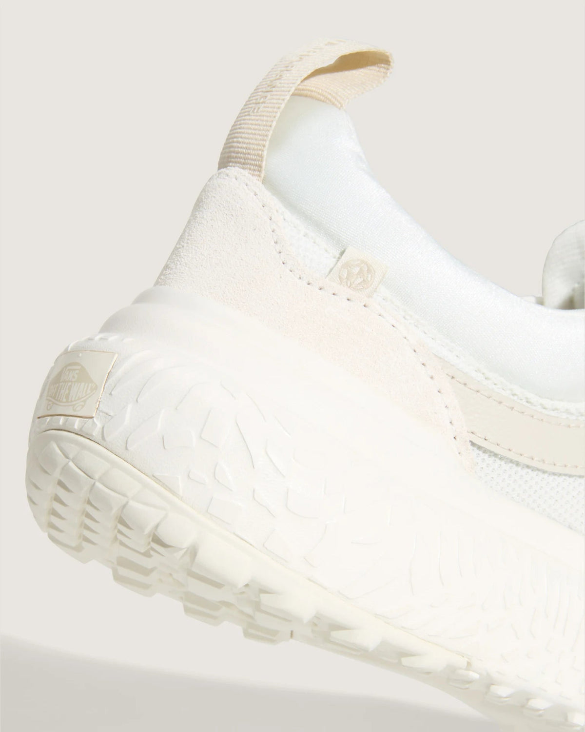 Vans MTE UltraRange Neo VR3 Marshmallow 6.5