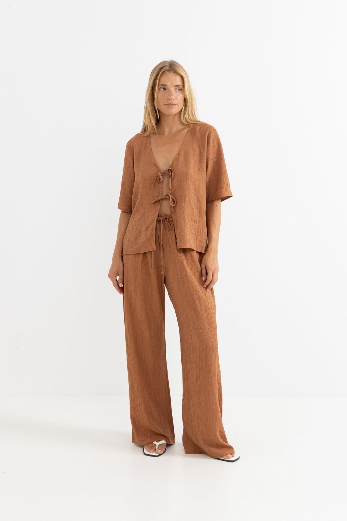RHYTHM AIRLIE BEACH PANT ALM-ALMOND 4L