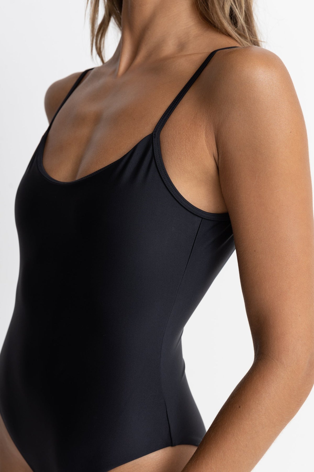 Rhythm Classic Minimal One Piece Swimsuit BLK-Black 2S