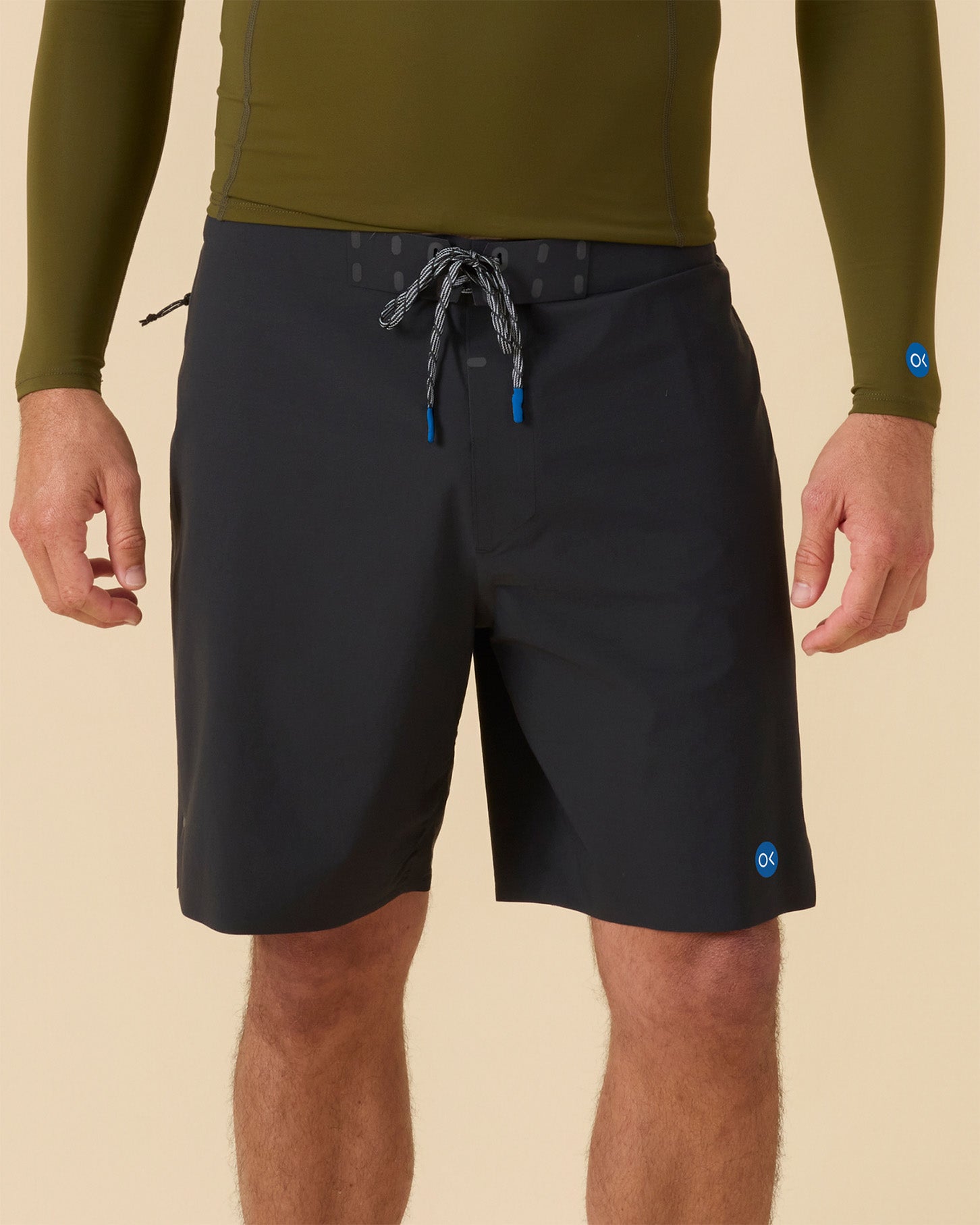 OuterKnown APEX Evolution Trunk by KS 19" PCH-Pitch Black 34
