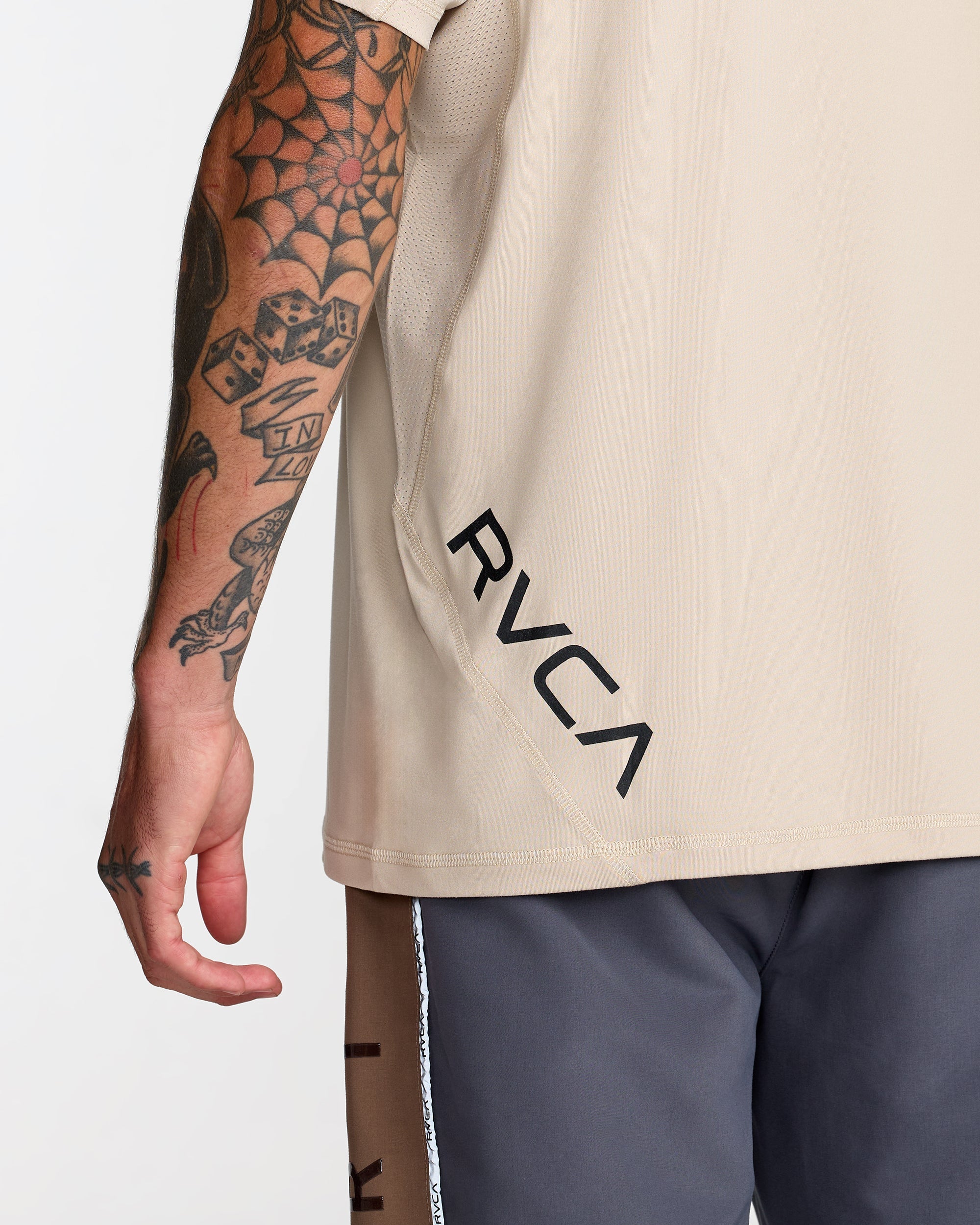 RVCA SPORT VENT SS LKH-LIGHT KHAKI S