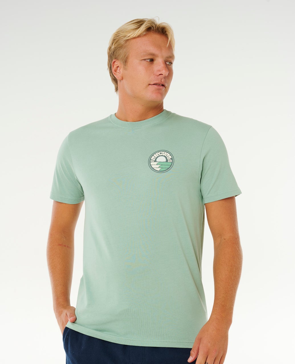 RIP CURL PACIFIC RINSE STACKED TEE 3237 - Aloe S