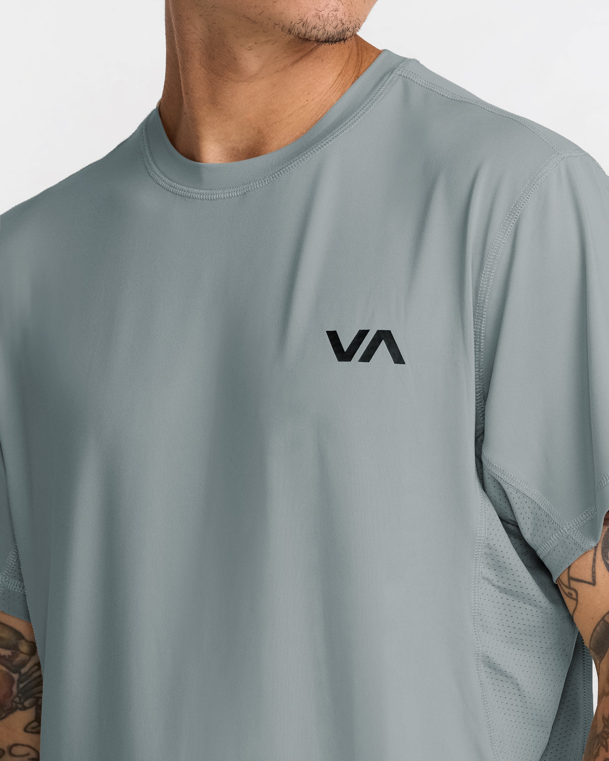 RVCA SPORT VENT SS LED L