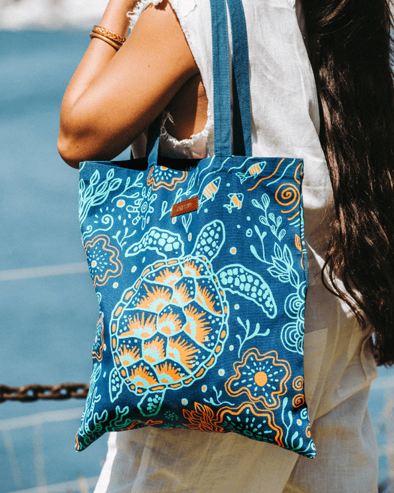 Sand Cloud Everyday Tote Reef Turtles OS