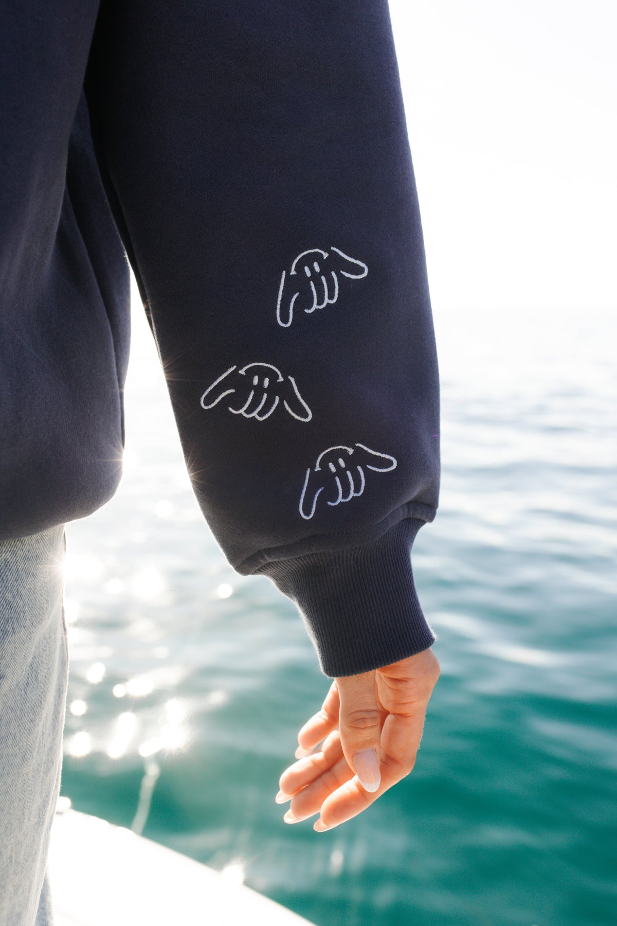 Outheback Shark Tooth Hoodie Navy S