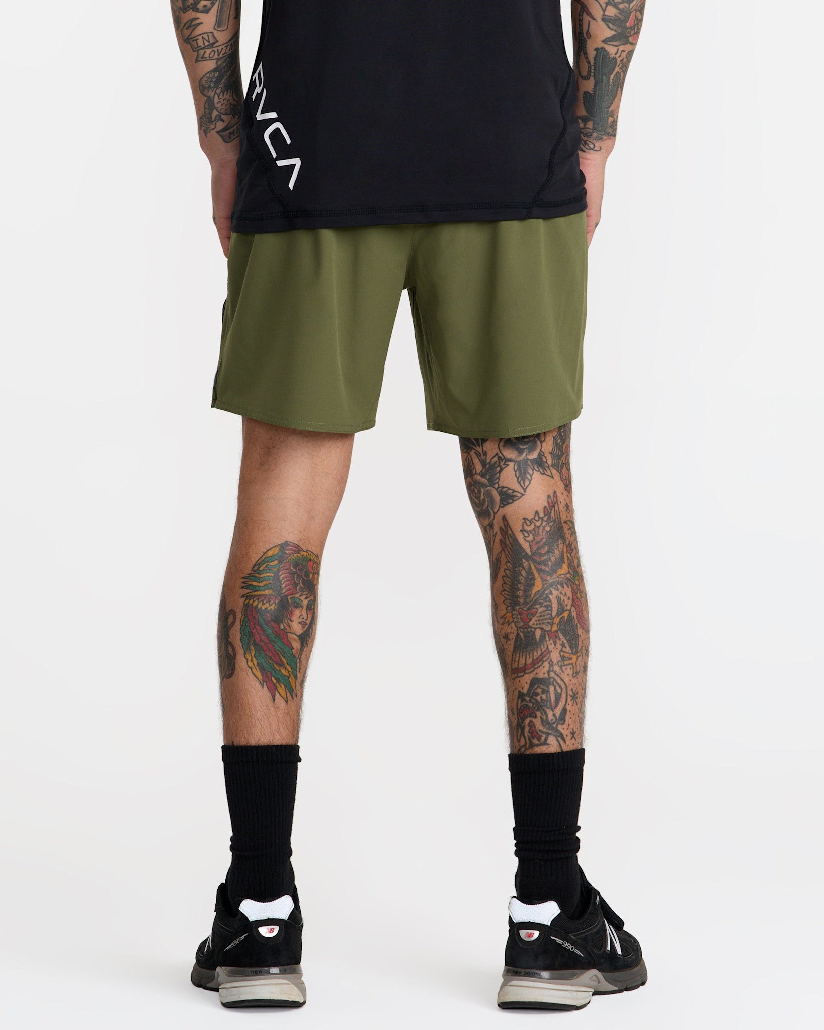 RVCA YOGGER 2 IN 1 SHORT 17 ARM-ARMY GREEN L