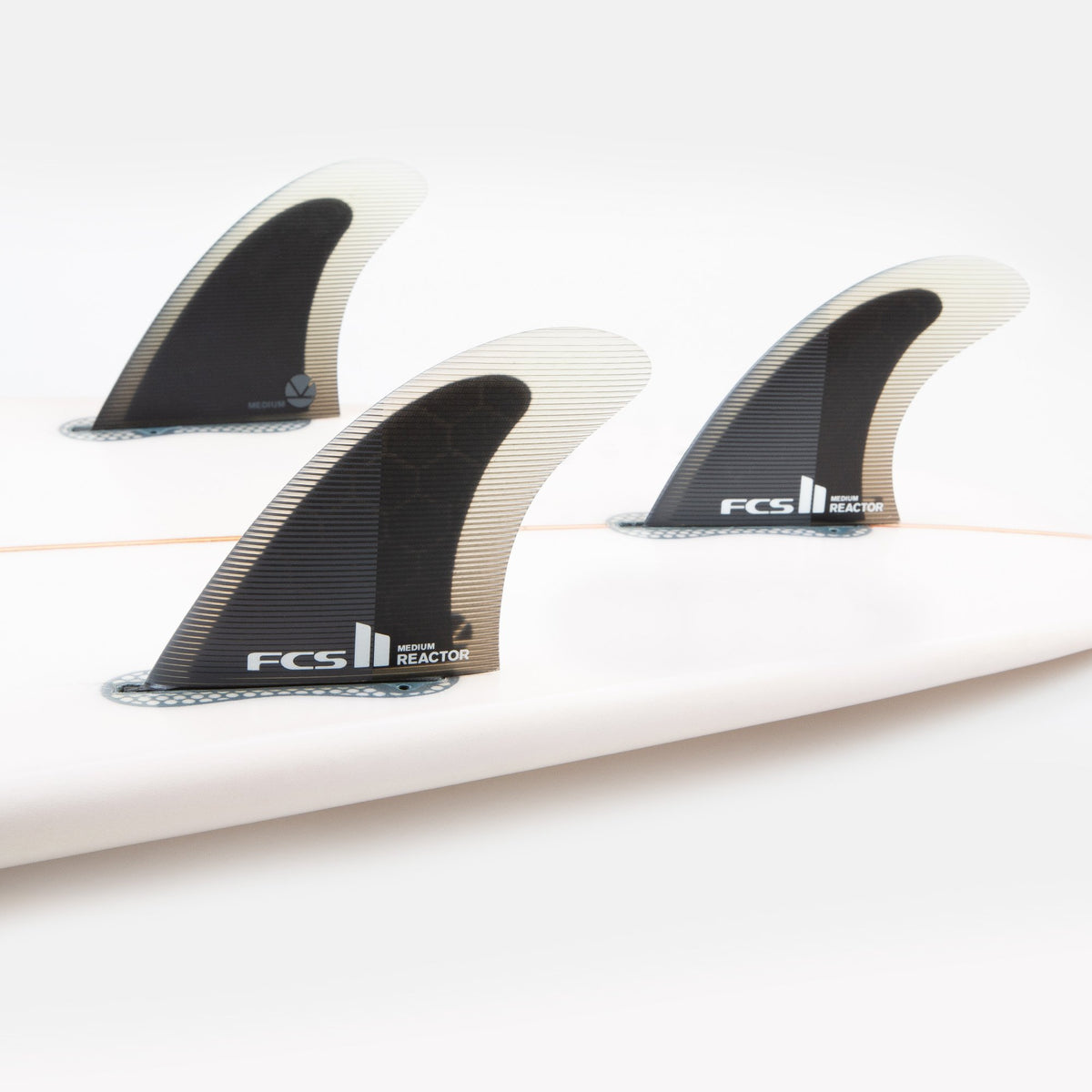 FCS 2 Reactor PC Tri-Fin Set Charcoal-Black M-NEW