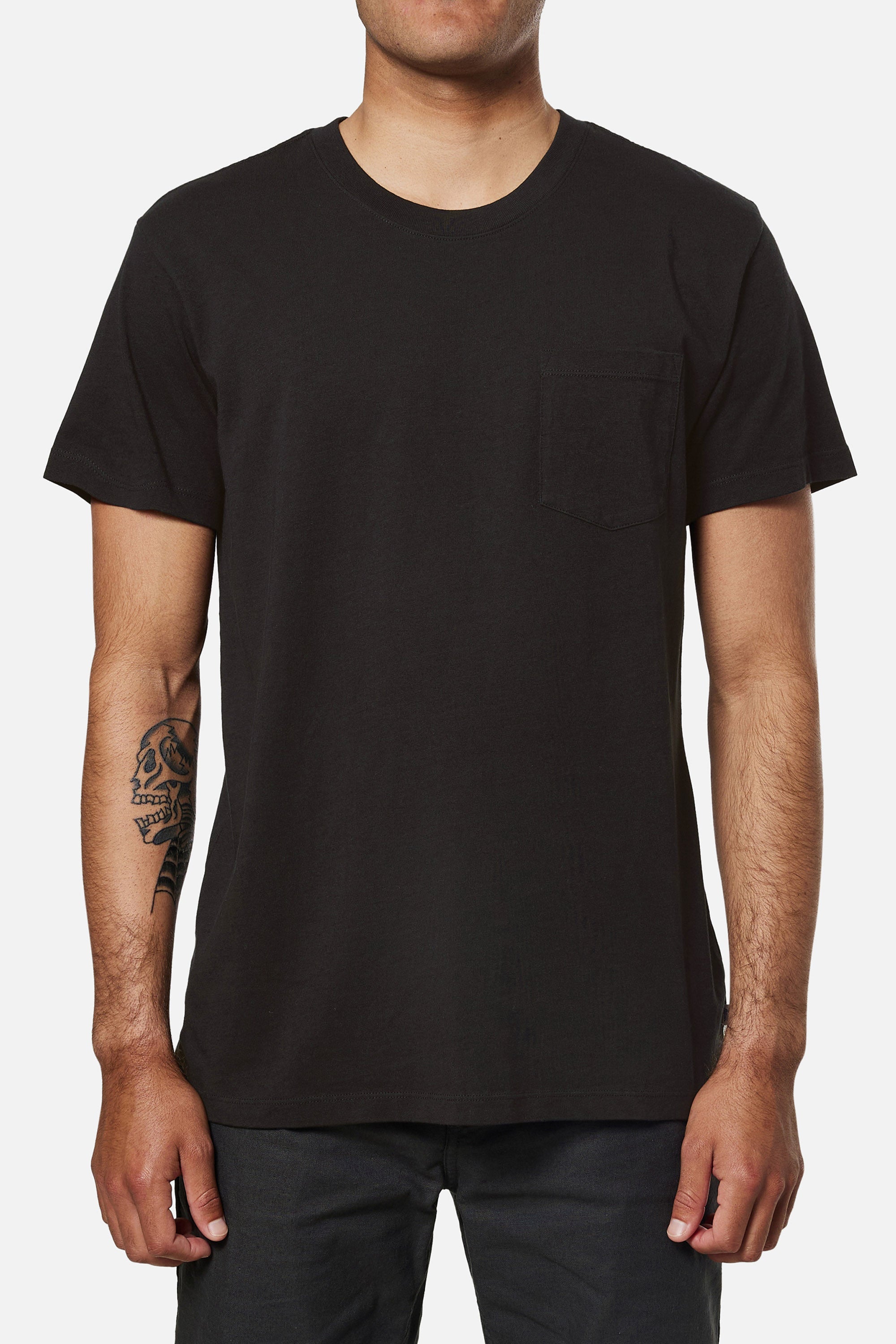KATIN BASE TEE Black Wash M