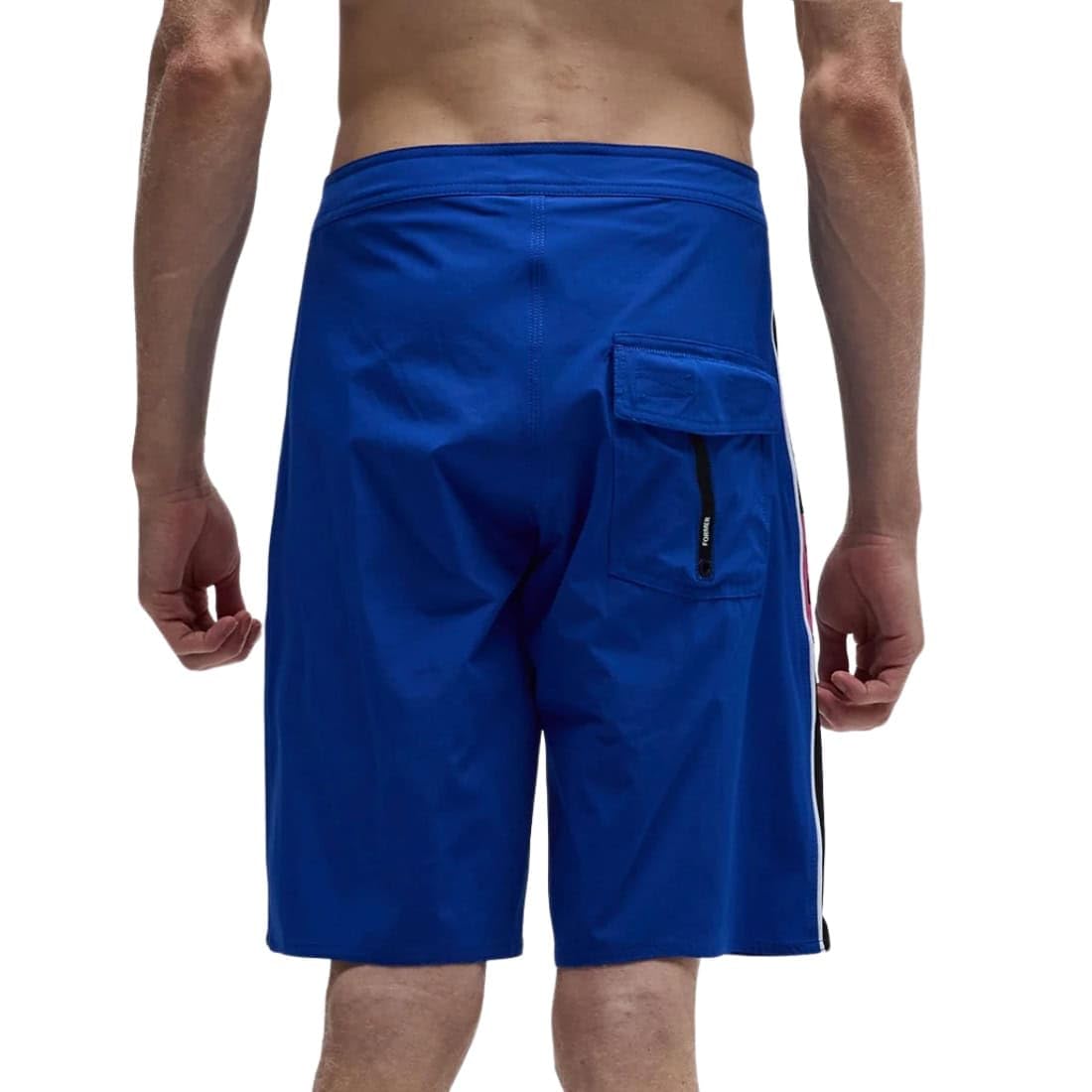 Former Merchandise Team 20" Trunk Cobalt 34