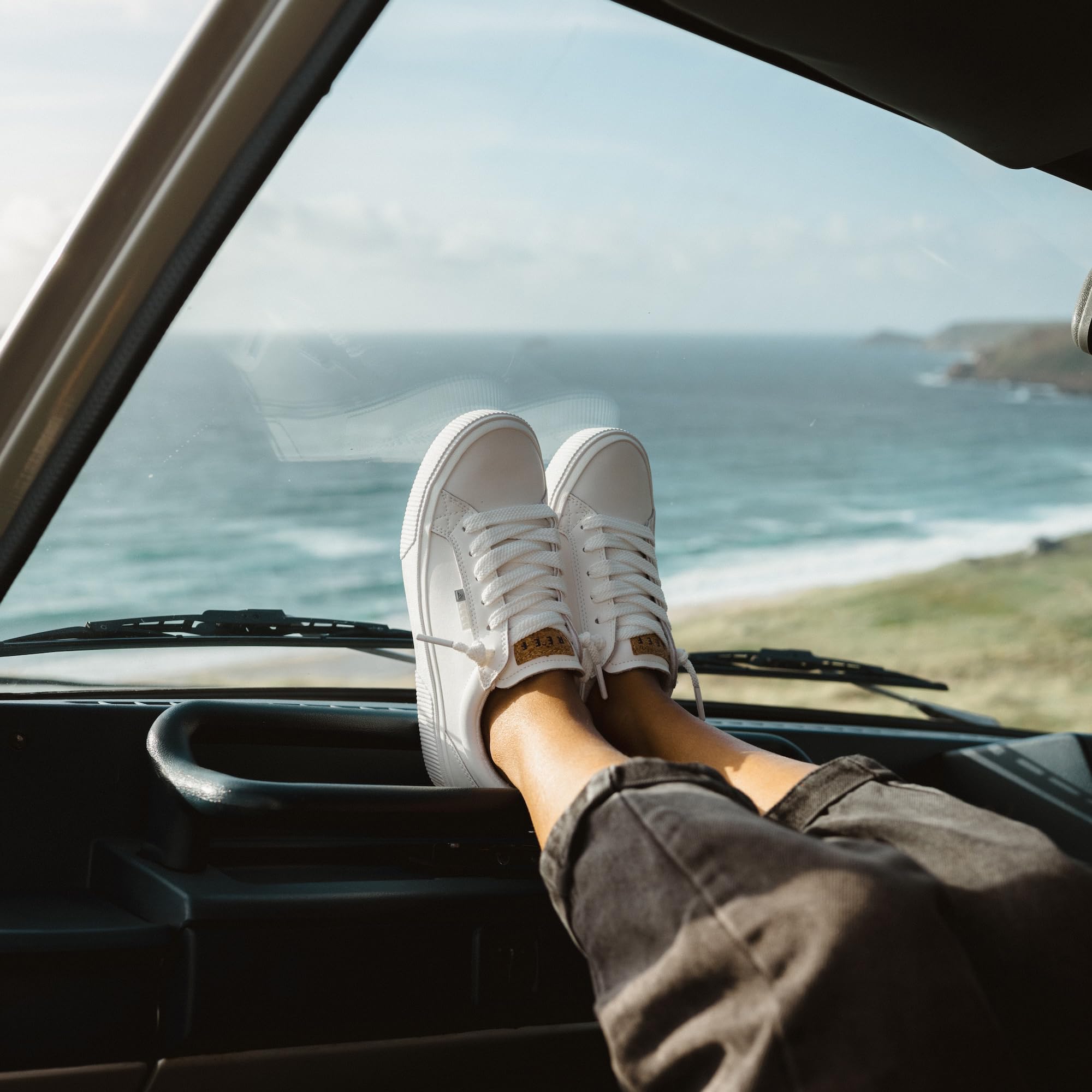 Reef Lay Day Dawn Womens Shoe Leopard Suede 9