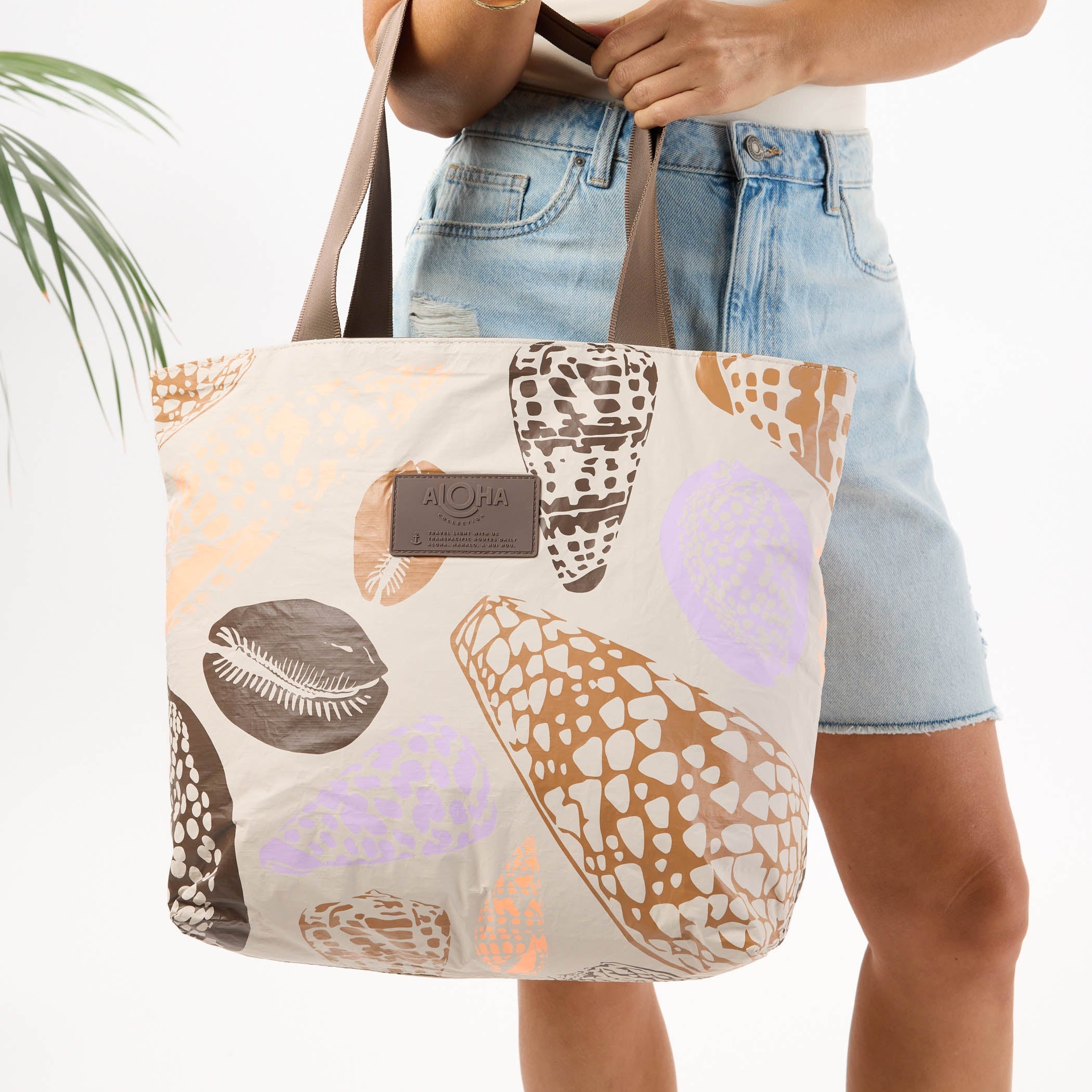 Aloha Collection Shoreline Day Tripper Sandstone OS