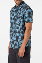 O'Neill Trvlr Perf Print Stnd SS Shirt BLK XXL