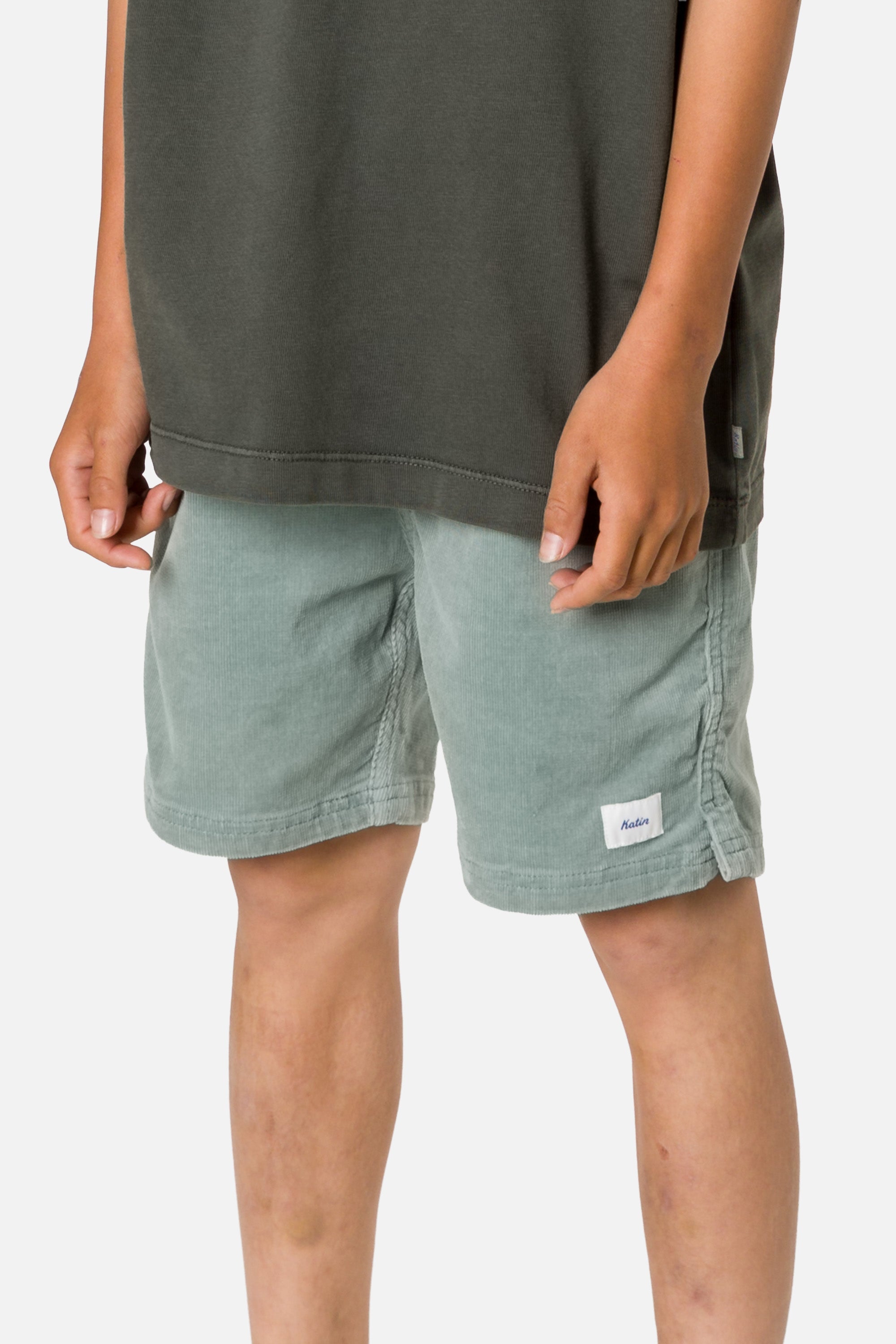 KATIN BOYS CORD LOCAL SHORT ABYSS M