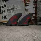 FCS 2 Mayhem Driver PC Carbon Tri-Fin Set Red S