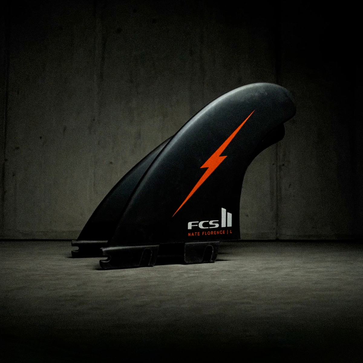 FCS 2 Nathan Florence PC Tri-Fin Set Red Bolt M