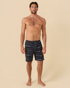 OuterKnown APEX Evolution Trunk by KS 19" PCH-Pitch Black 32