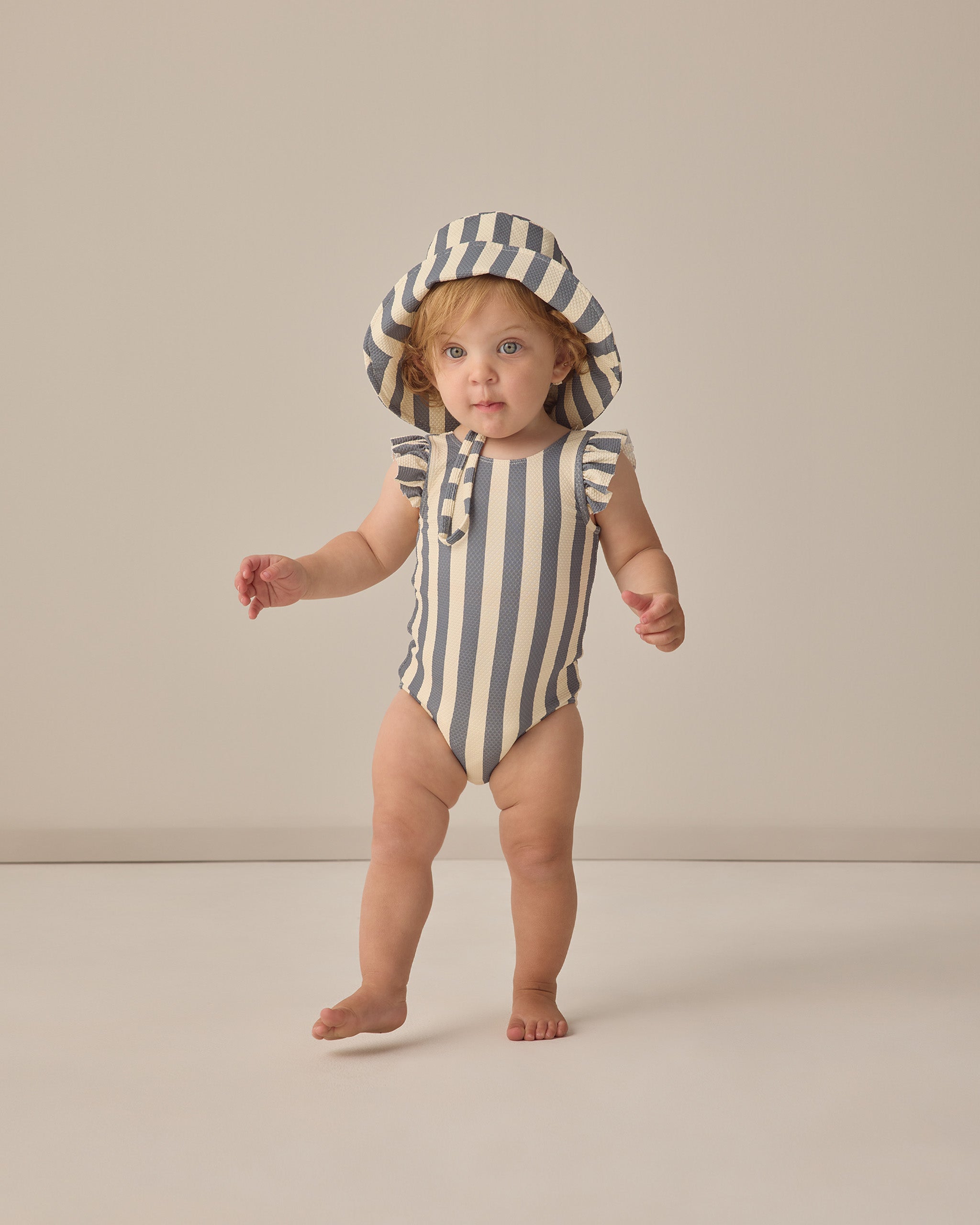 Rylee + Cru Bucket Hat Ocean 0-6M