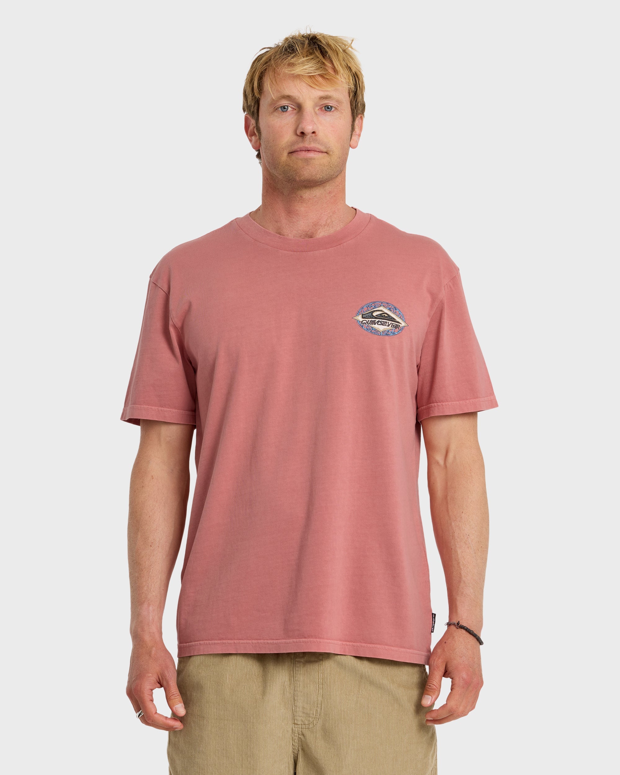 Quiksilver Foil Stamp Pigment-Dyed SS Tee DED-DESERT SAND M