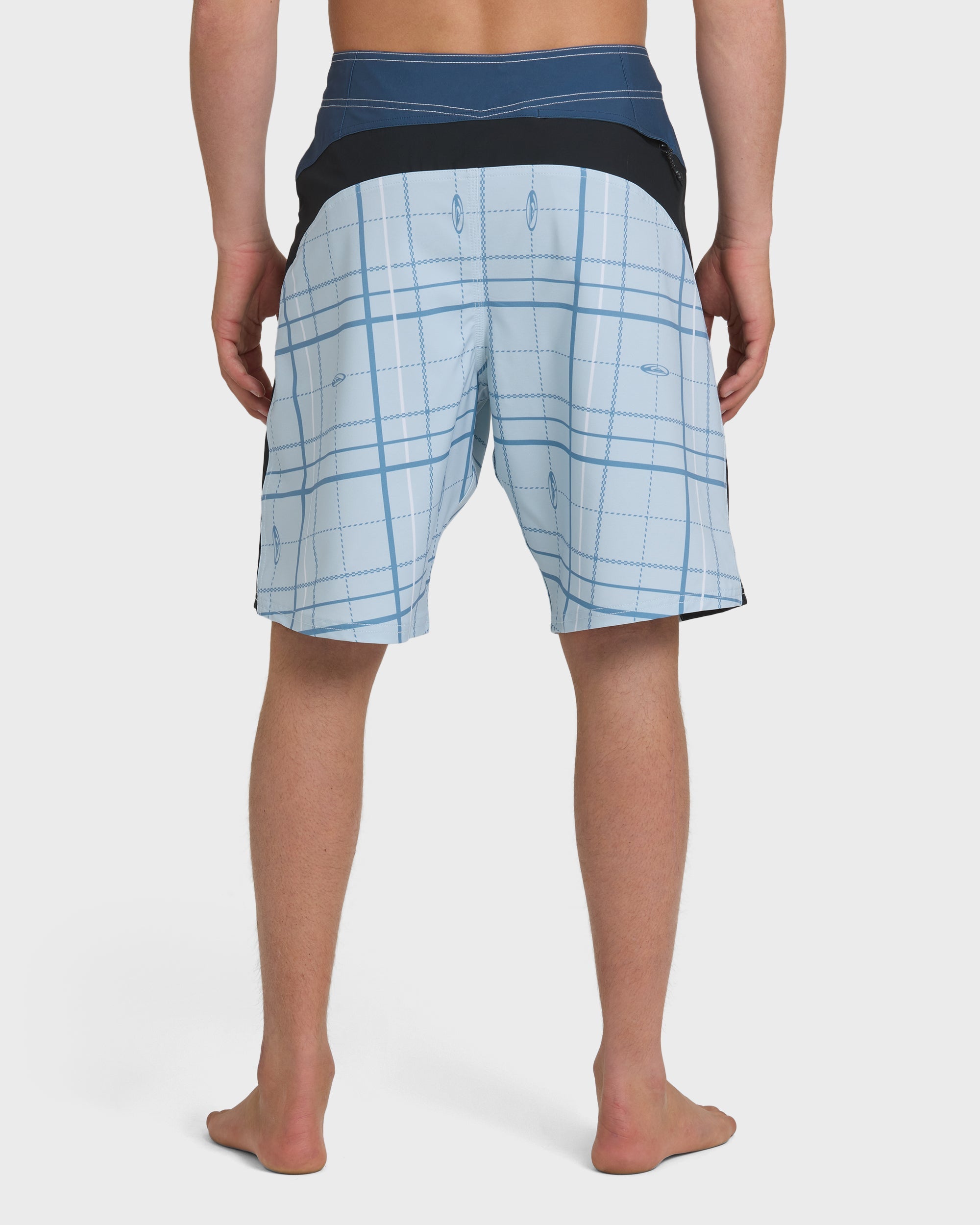 QUIKSILVER CHANNEL 21 BOARDSHORTS SWY-SKYWAY 32