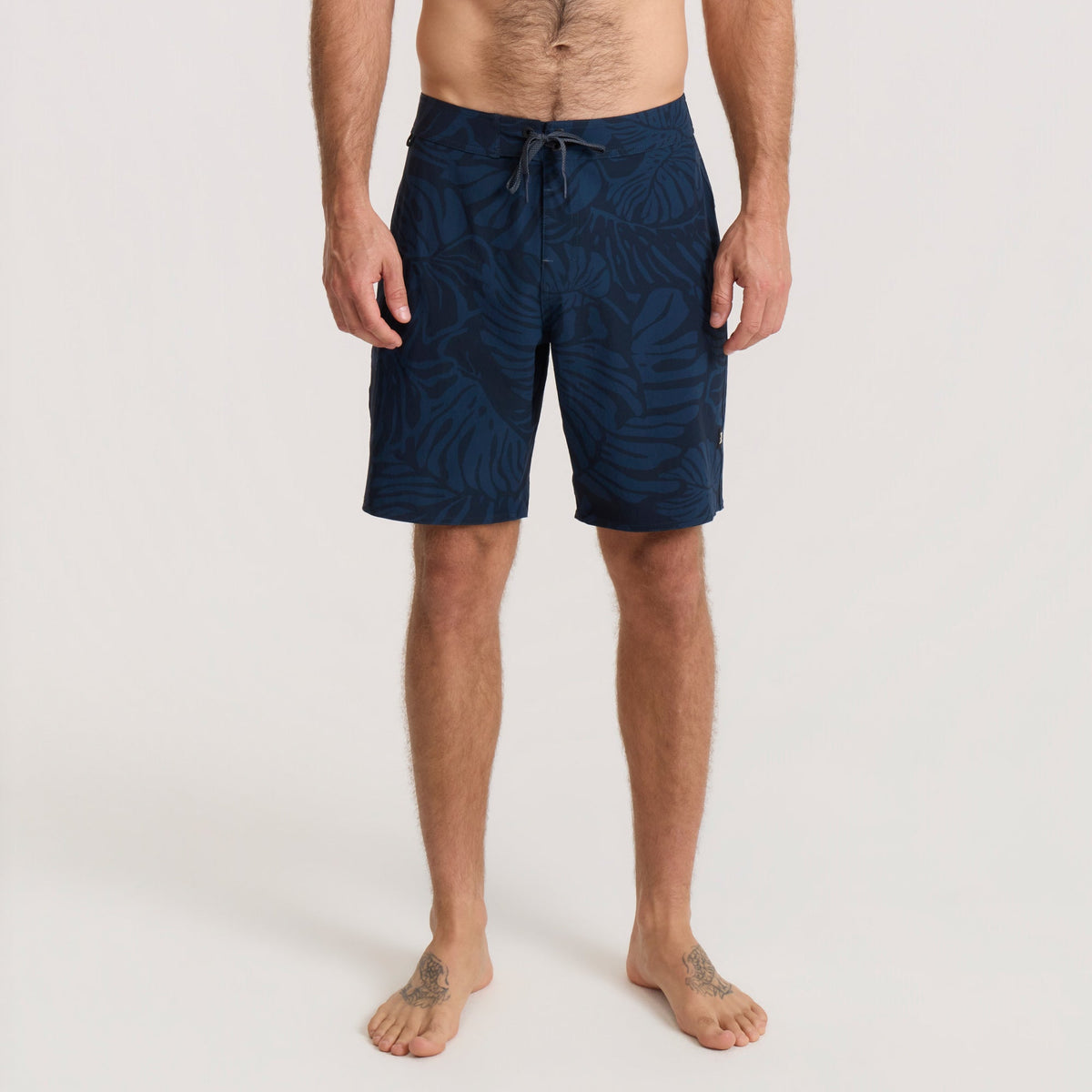 Roark Passage Pro Boardshort Navy 33