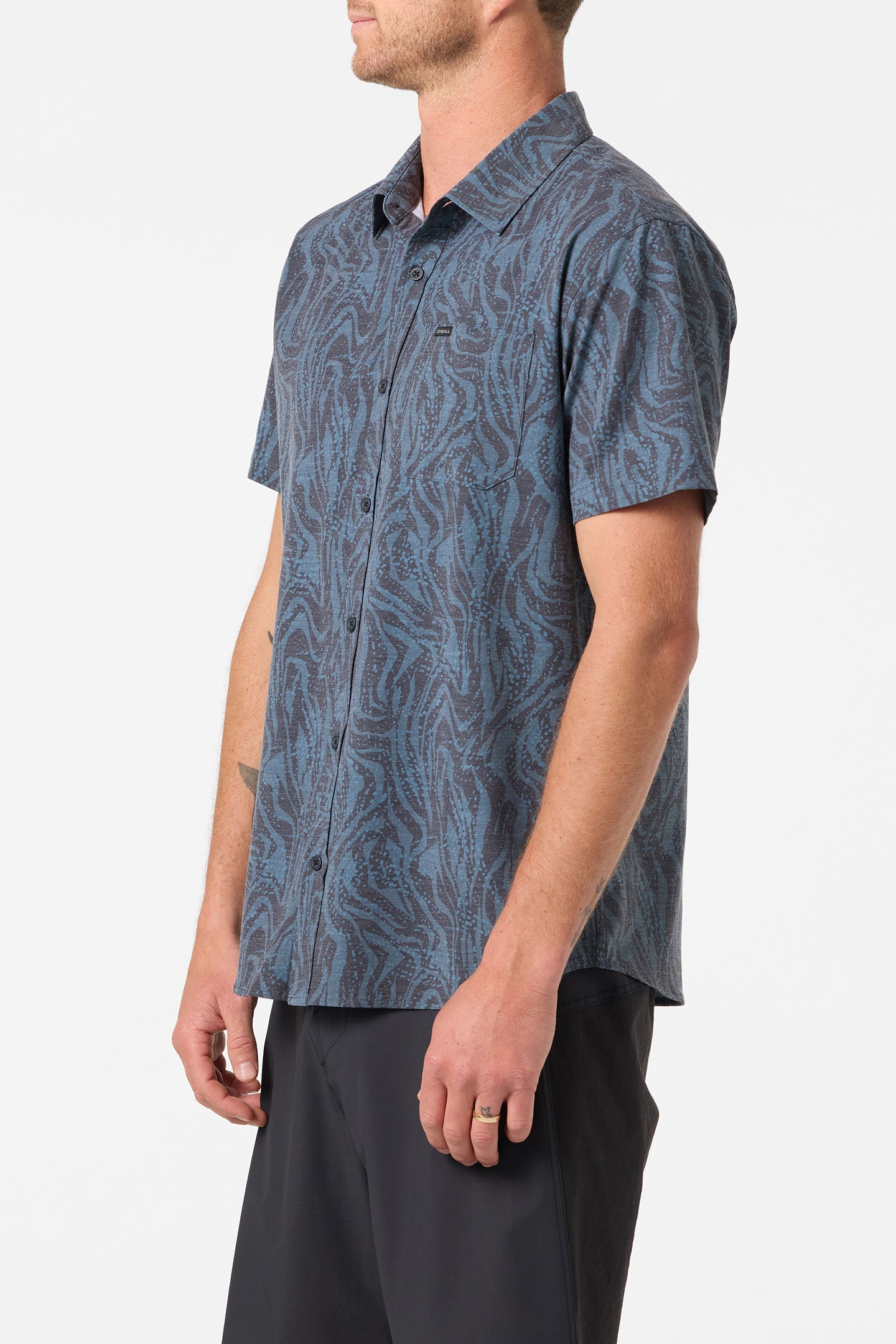 O'Neill TRVLR UPF Traverse Standard SS Woven DSH M