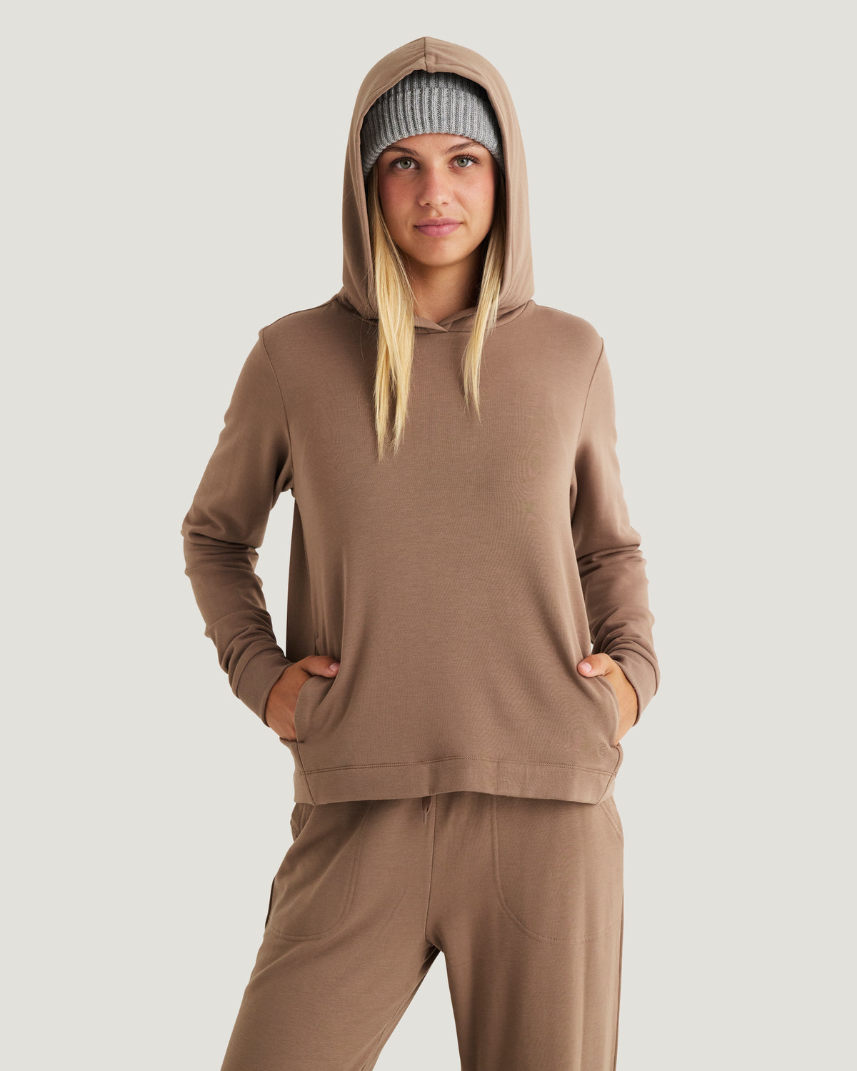 Free Fly Women's Bamboo Lightweight Fleece Cropped Hoodie Fossil L