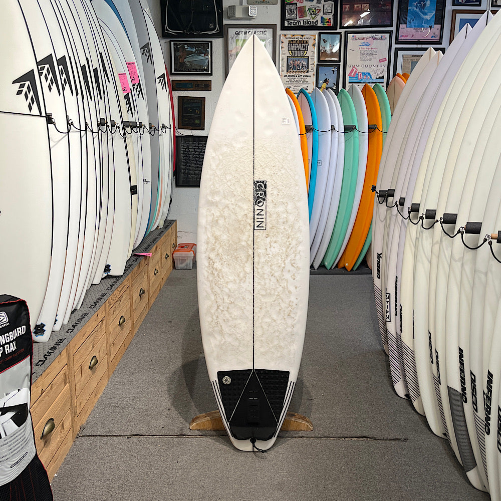 Cronin Surfboards 5ft8in, Consignment