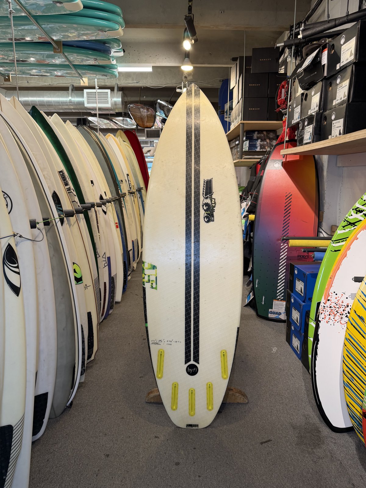 5ft10in JS Industries Blak Box 2, USED