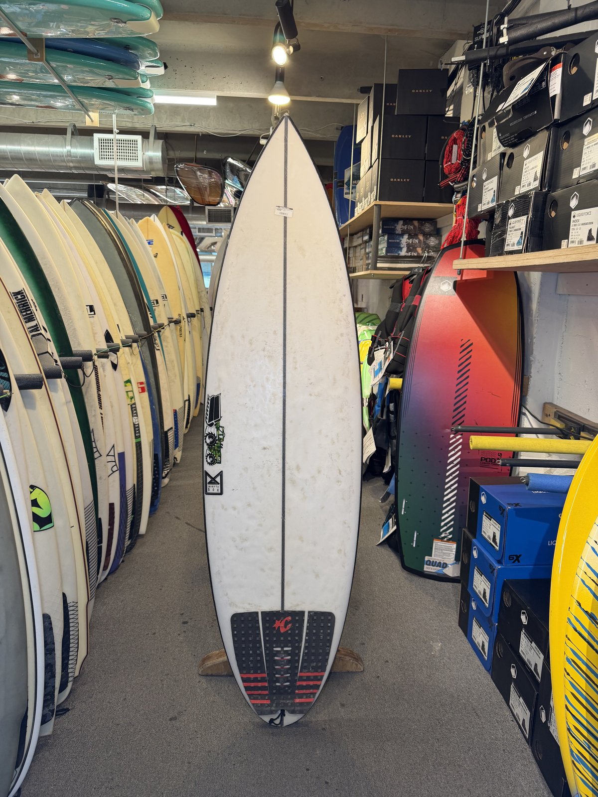 6ft0in JS Monsta Box, Used