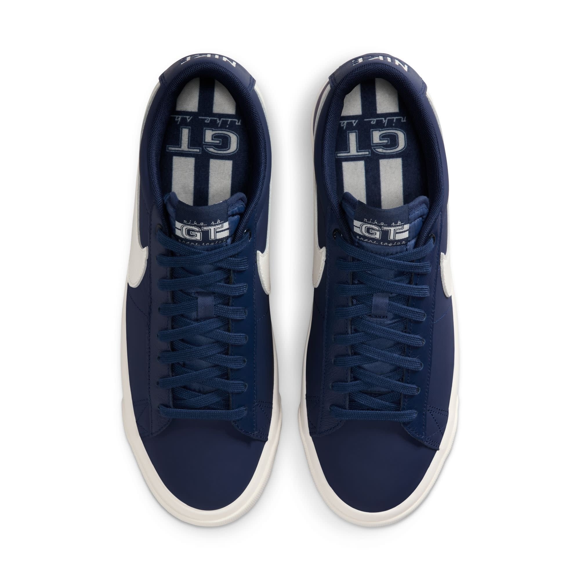 Nike SB Zoom Blazer Low Pro GT 400-BlueVoid/Sail 12