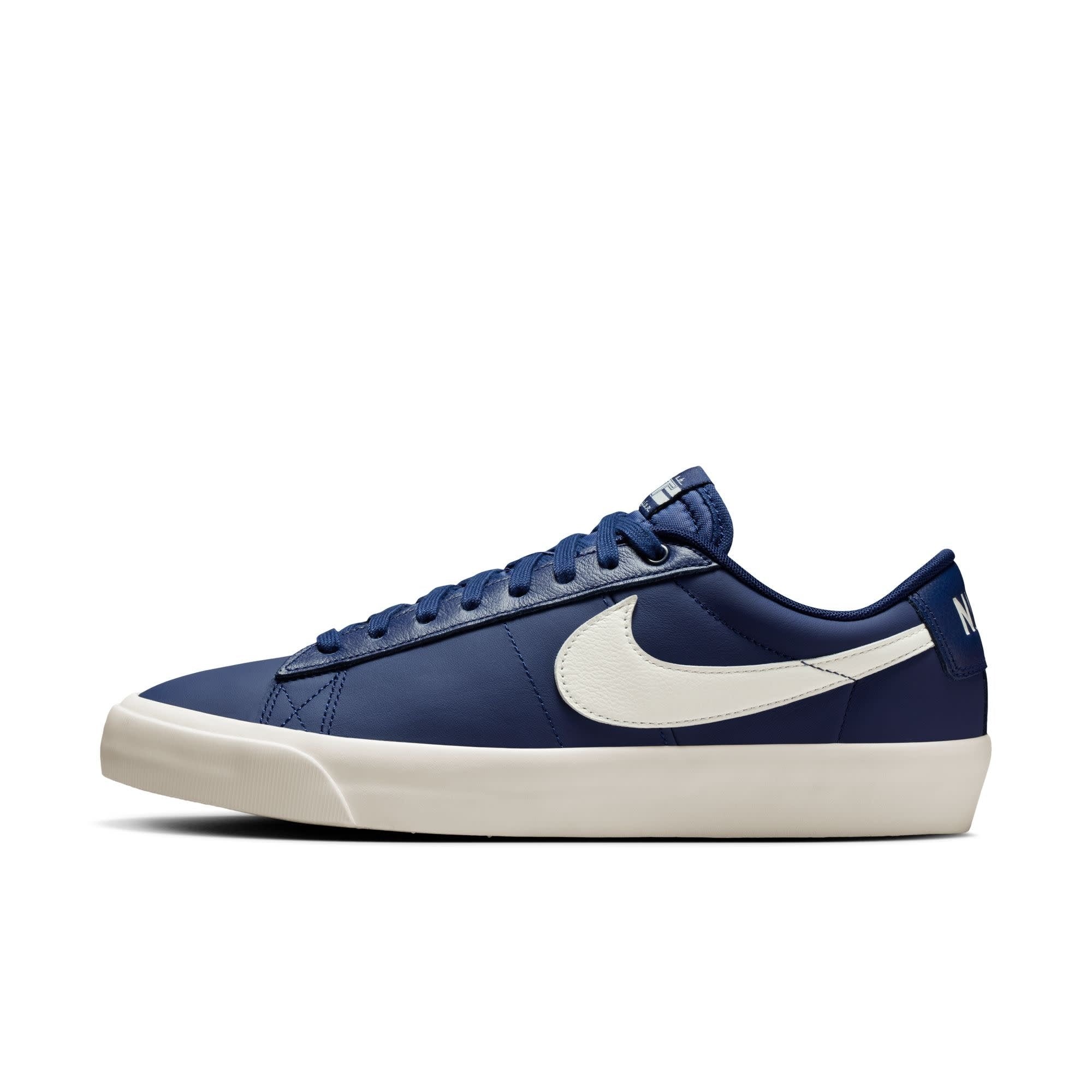 Nike SB Zoom Blazer Low Pro GT 400-BlueVoid/Sail 12