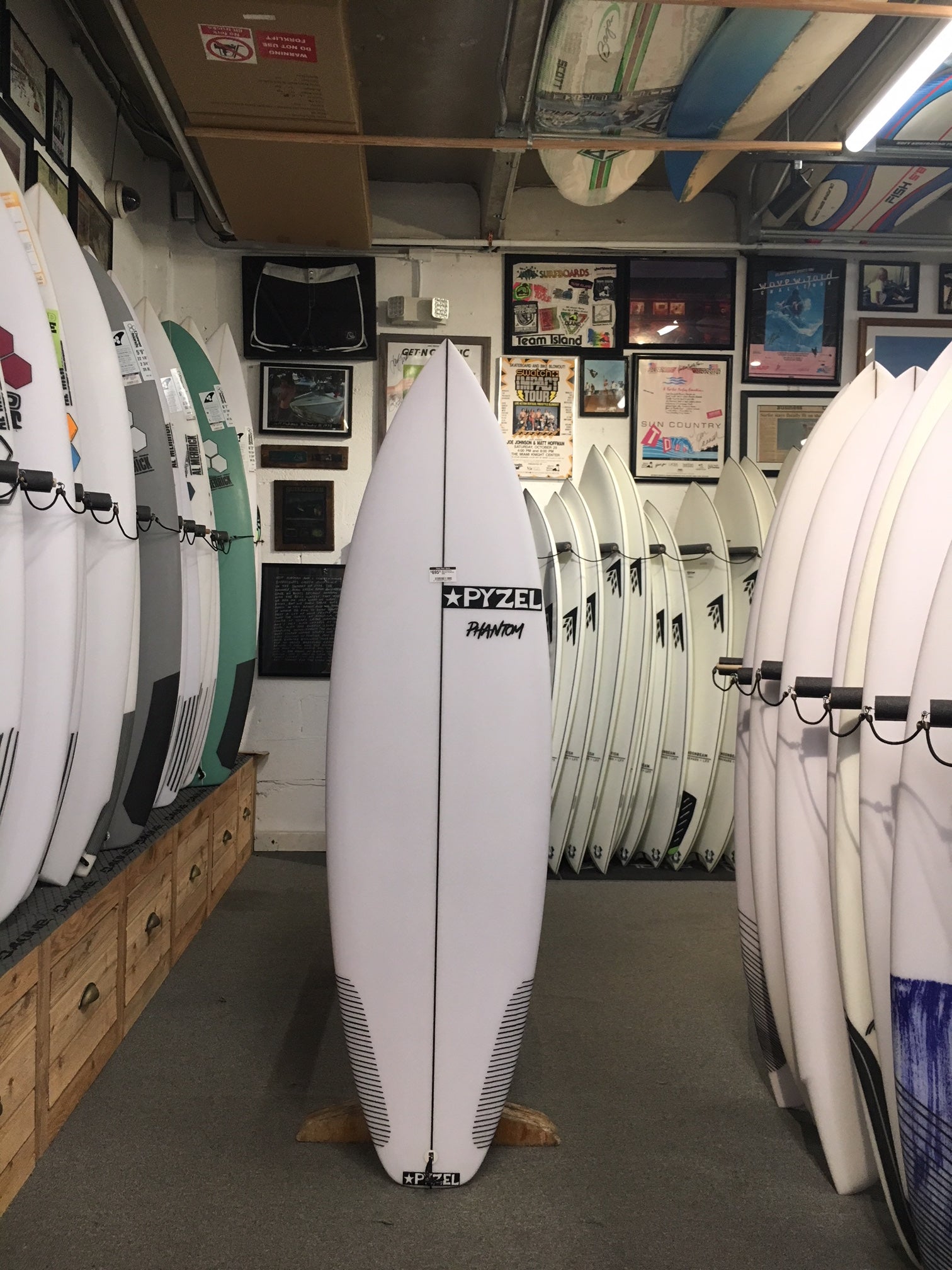 Pyzel Surfboards Phantom Future Fins 5ft8in