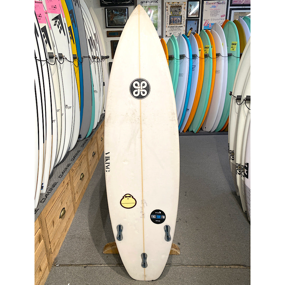 Viking 5ft9in, Consignment