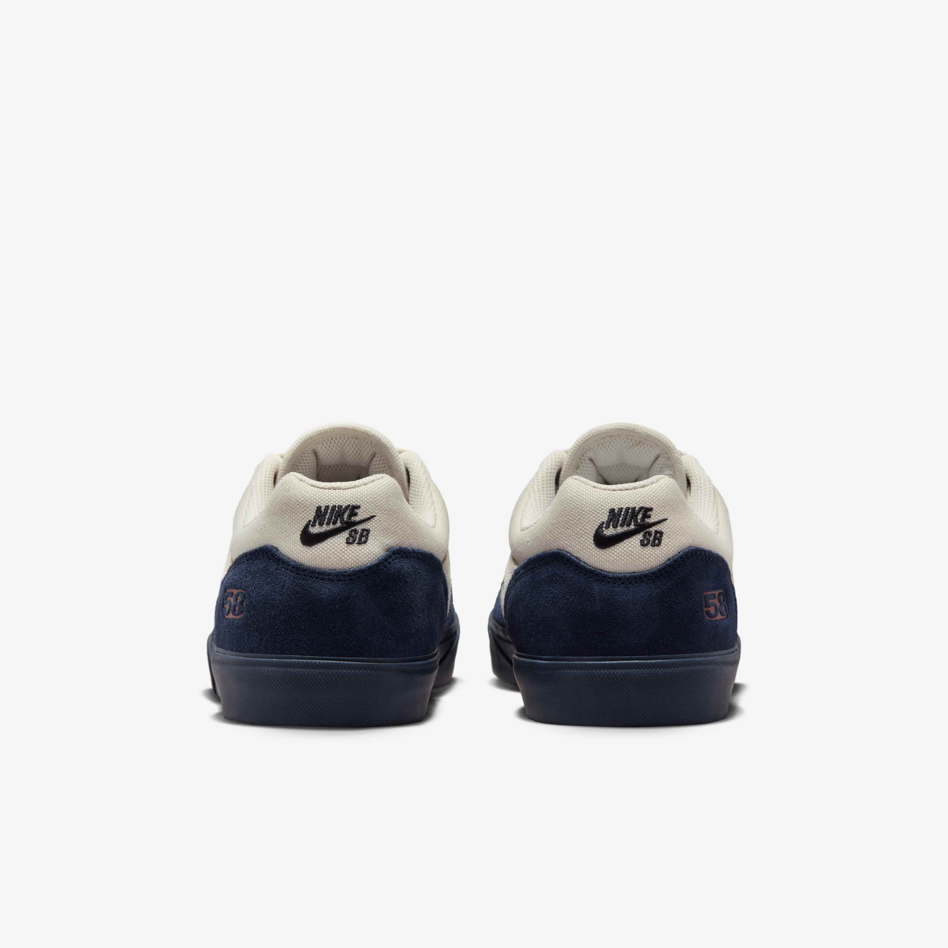 Nike SB Malor TE 201-LightKhaki/Black 7