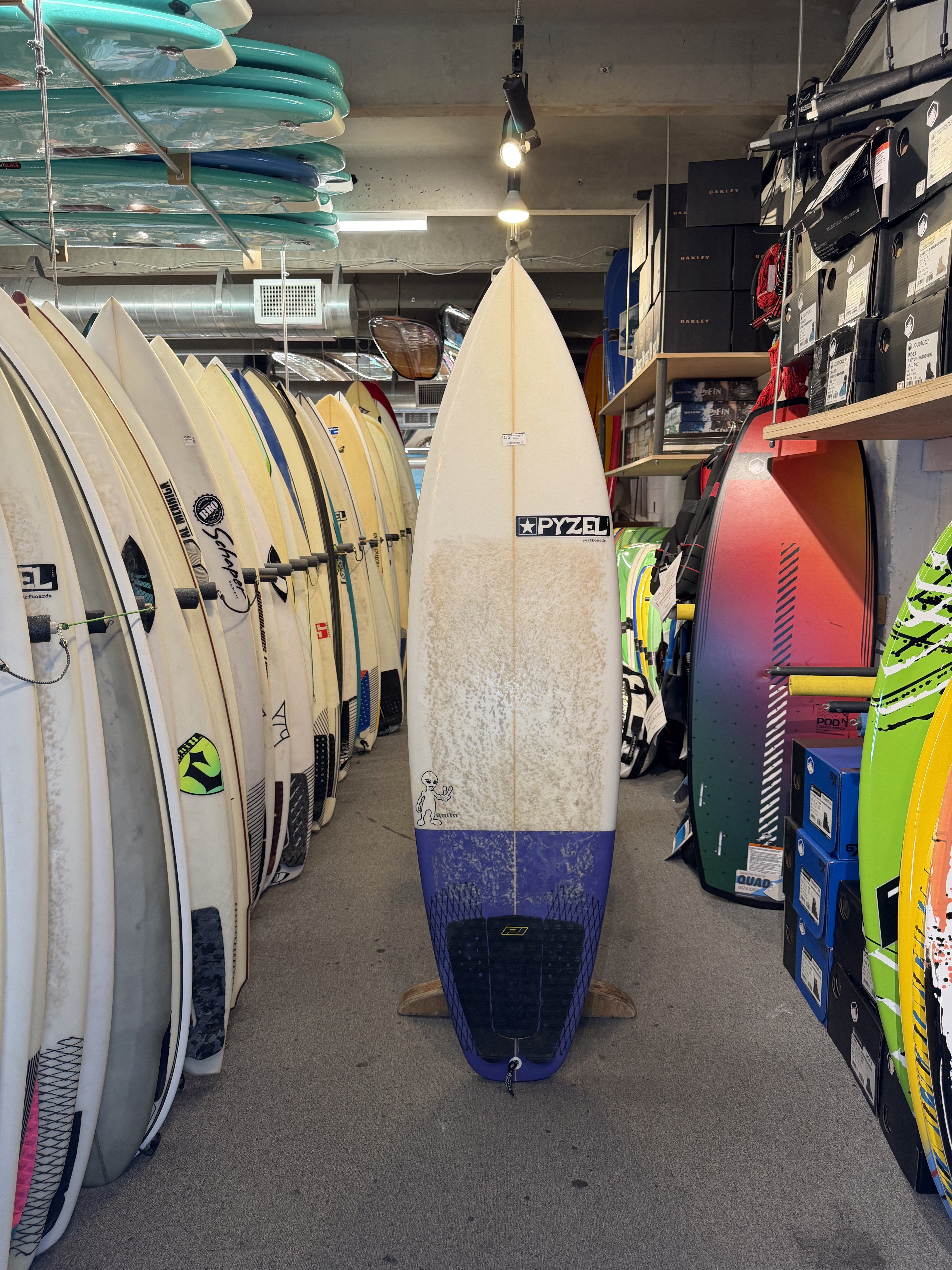 5ft10in Pyzalien 2 Consignment Surfboards