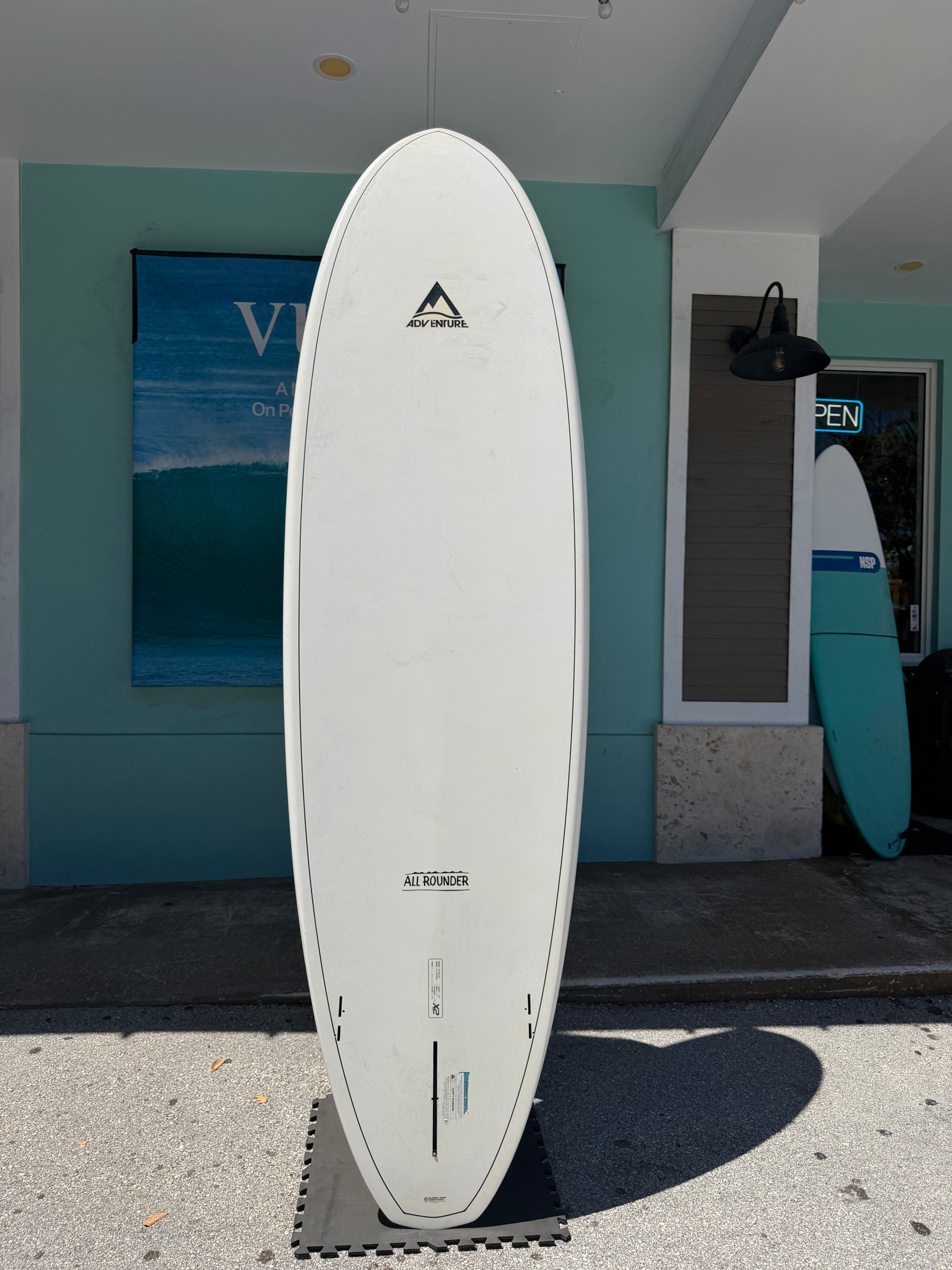 9ft8in Adventure SUP Consignment