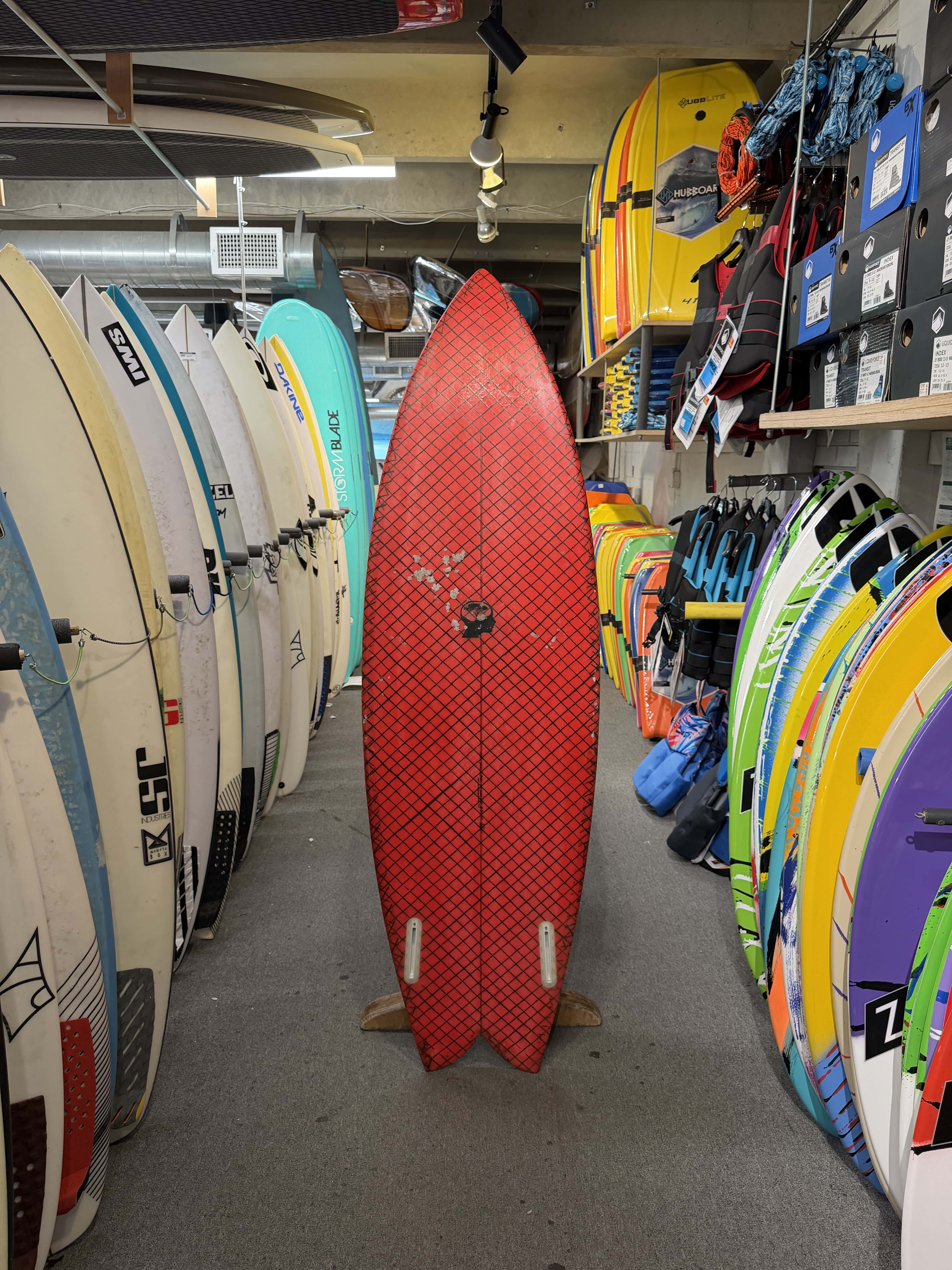5ft8in Melo Shapes Glass² Consignment - thumbeck W/FINS | Island