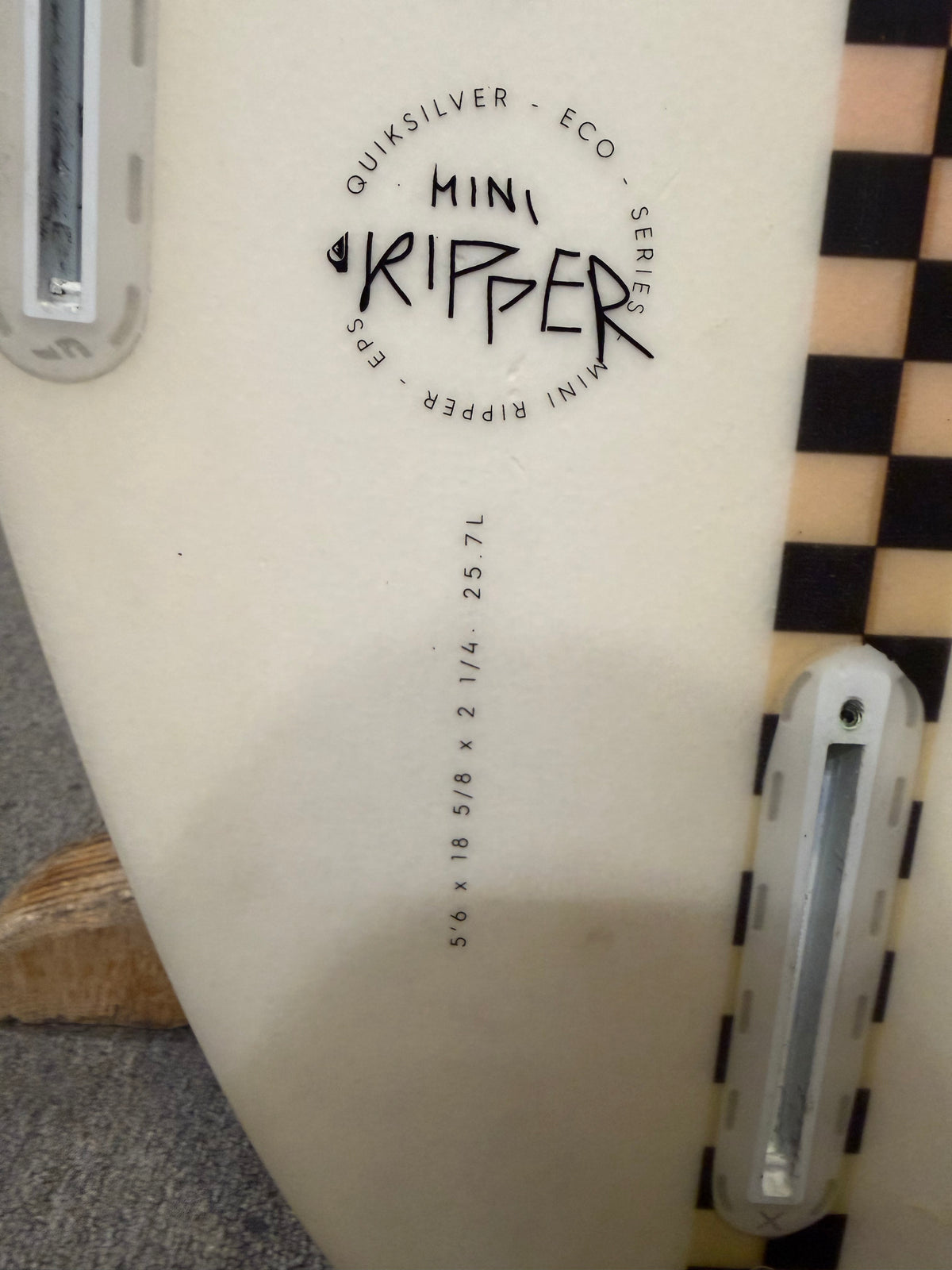 5ft6in Quiksilver Mini Ripper Used